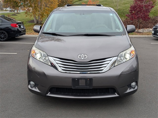 Used 2011 Toyota Sienna XLE with VIN 5TDDK3DC9BS020667 for sale in Canton, CT