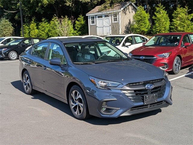 2025 Subaru Legacy Premium photo 3