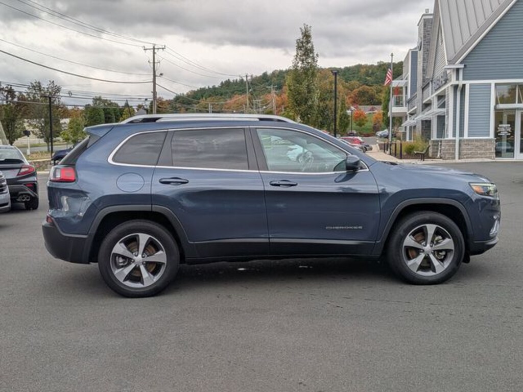 Used 2021 Jeep Cherokee Limited SUV