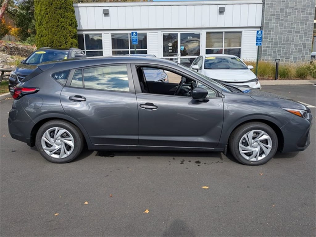 New 2025 Subaru Impreza Base 5-Door