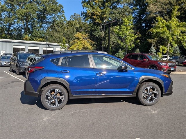 2025 Subaru Crosstrek Premium photo 3