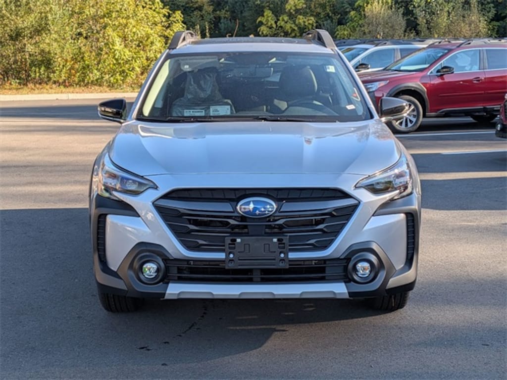 New 2025 Subaru Outback Limited SUV