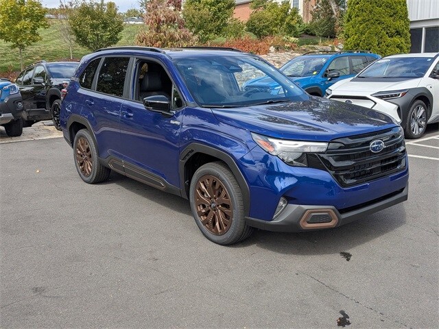 2025 Subaru Forester Sport photo 3