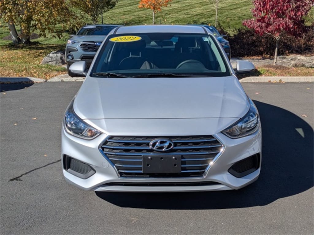 Used 2022 Hyundai Accent SE Sedan