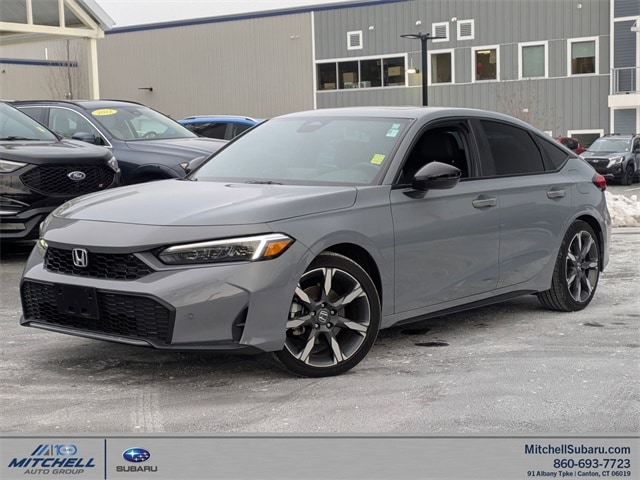 2025 Honda Civic Hatchback Sport Touring's photo