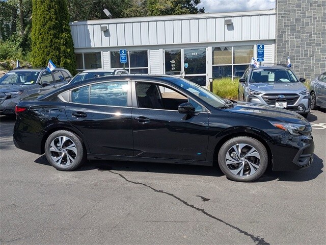 2025 Subaru Legacy Premium photo 4