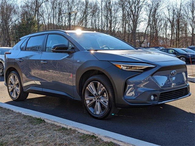 2023 Subaru Solterra Limited photo 3