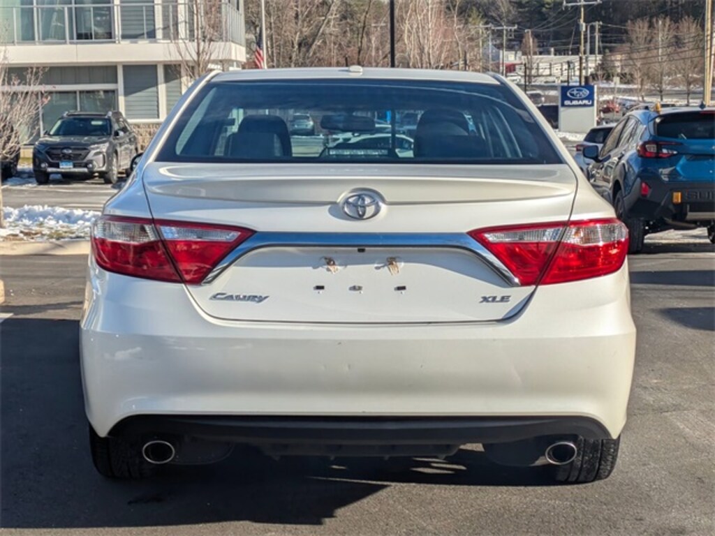 Used 2016 Toyota Camry XLE Sedan