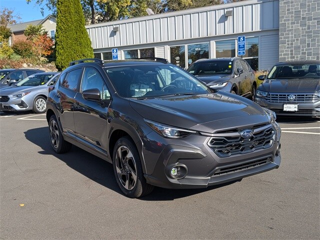 2025 Subaru Crosstrek Limited photo 2