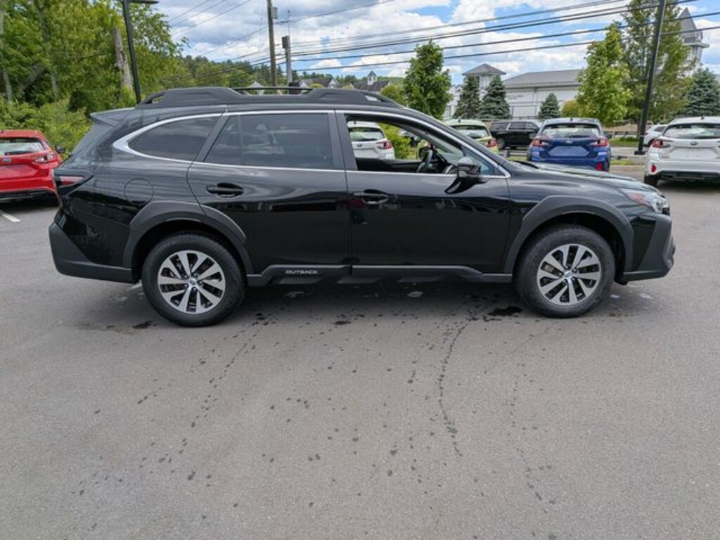 Certified 2025 Subaru Outback Premium SUV