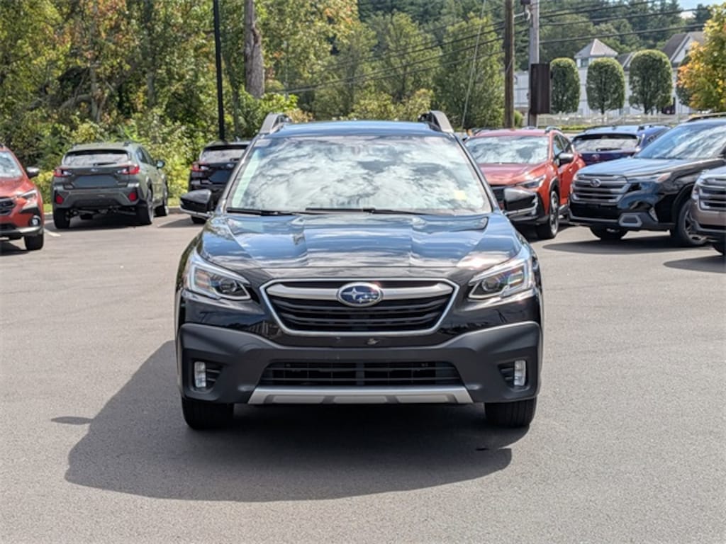 Used 2022 Subaru Outback Limited SUV