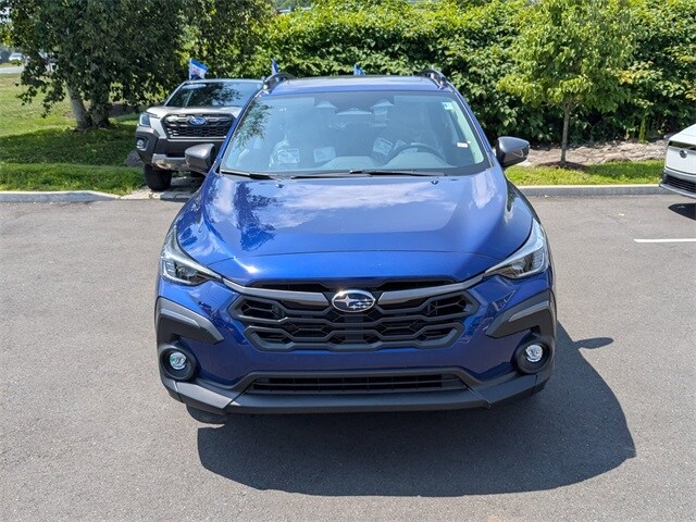 2025 Subaru Crosstrek Limited photo 2
