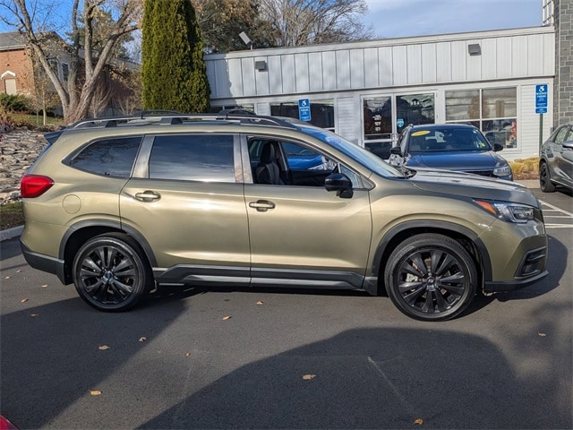 2022 Subaru Ascent Onyx Edition photo 4