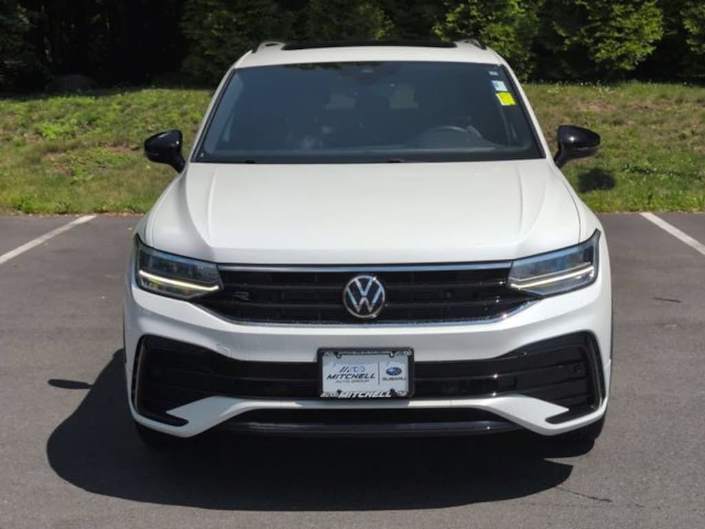 Used 2023 Volkswagen Tiguan 2.0T SE R-Line Black SUV
