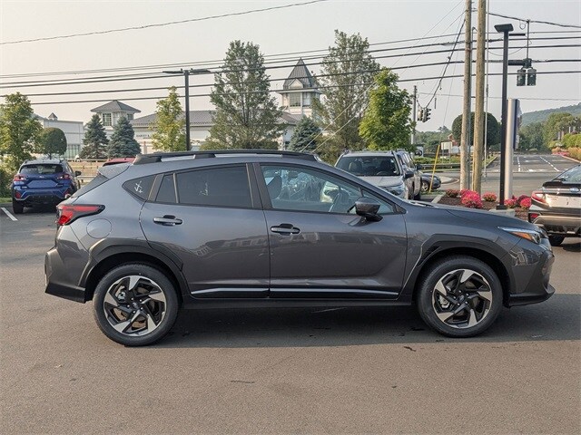 2025 Subaru Crosstrek Limited photo 3
