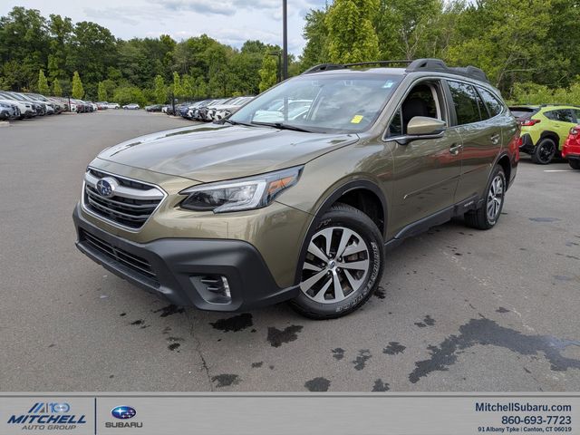 2020 Subaru Outback Premium's photo
