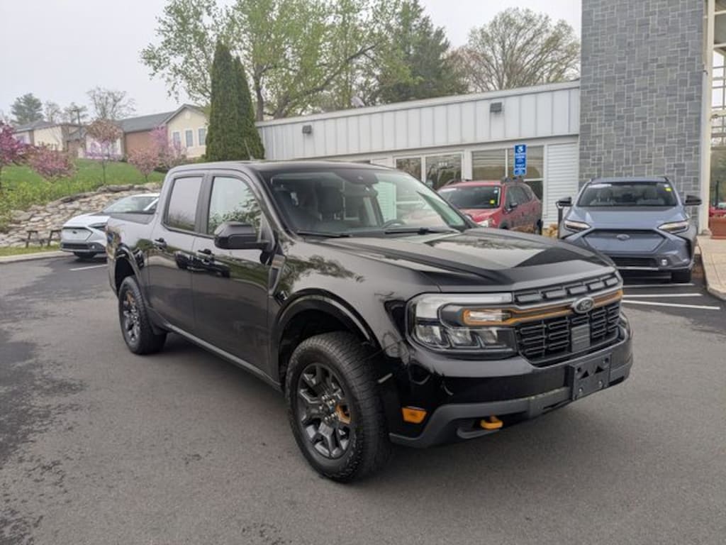 Used 2024 Ford Maverick Lariat Truck