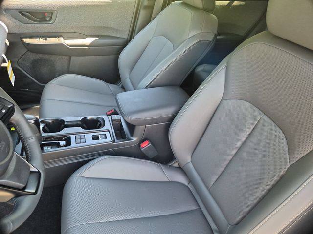 2026 Subaru Outback Limited - Photo 17