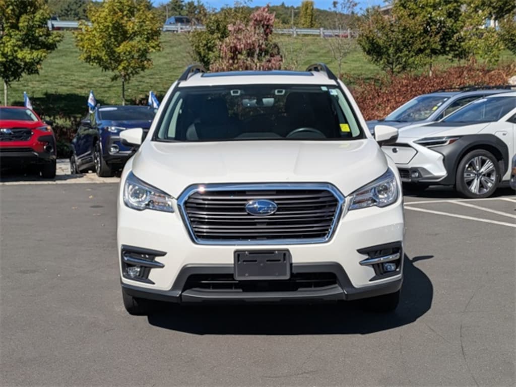 Used 2022 Subaru Ascent Limited SUV