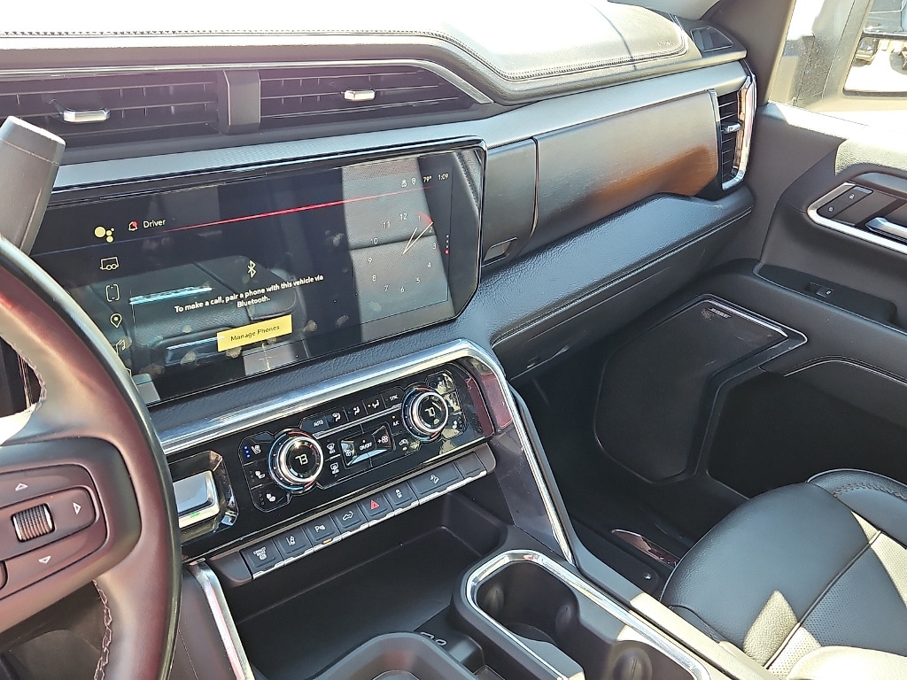 2025 GMC Sierra 3500HD Denali - Photo 17