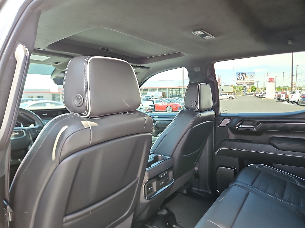 2024 GMC Sierra 1500 AT4X - Photo 9