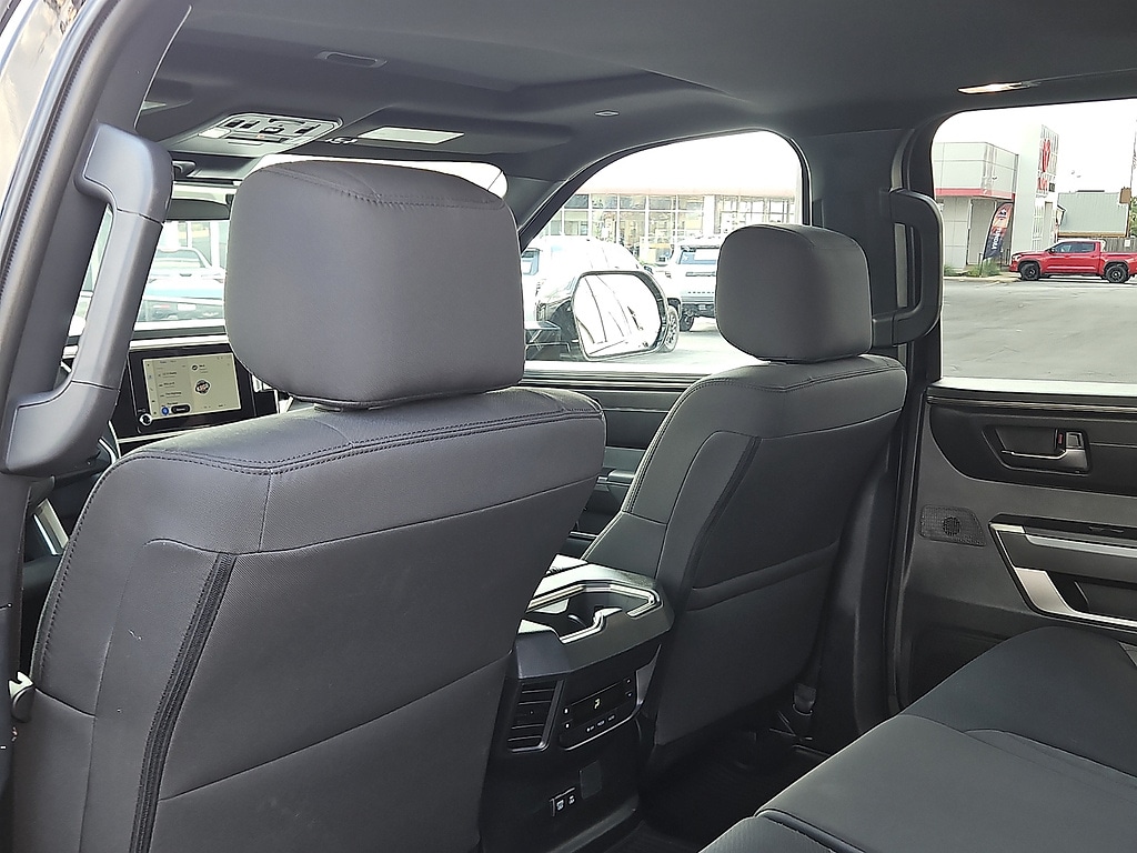 2026 Toyota Sequoia SR5 - Photo 10