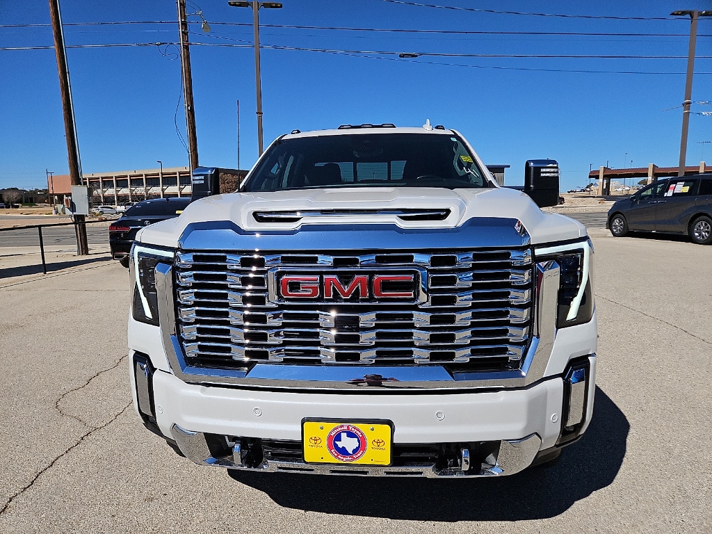 2025 GMC Sierra 3500HD Denali - Photo 8