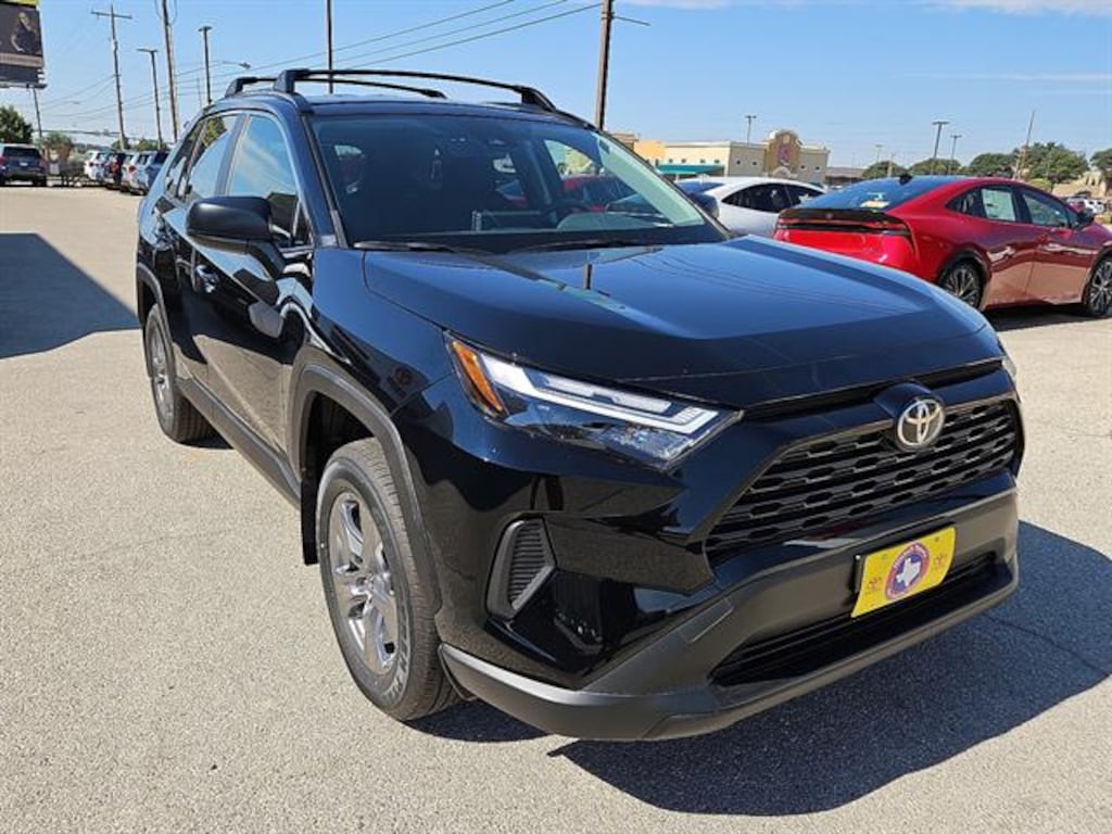 New 2025 Toyota RAV4 Hybrid LE SUV