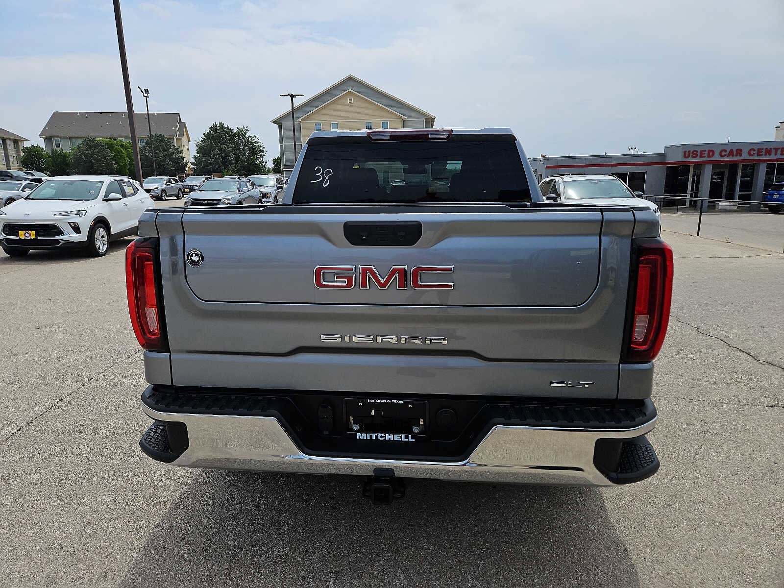 2024 Gmc Sierra 1500 SLT photo 4