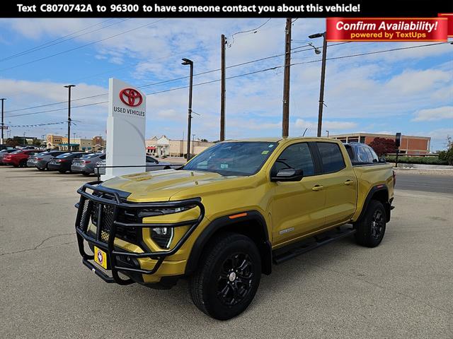 2023 GMC Canyon Elevation's photo
