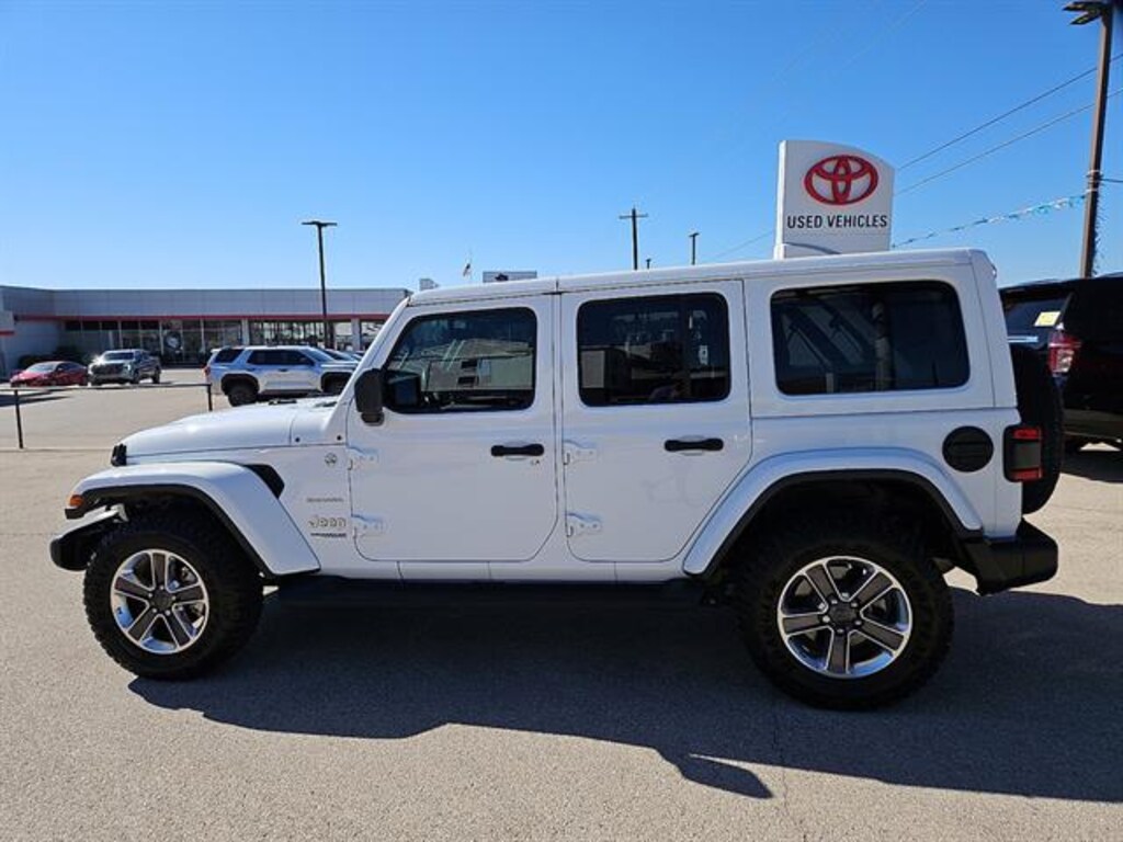 Used 2021 Jeep Wrangler Unlimited Sahara SUV