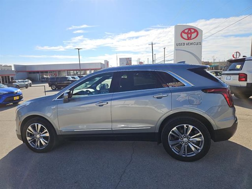 Used 2025 CADILLAC XT5 Premium Luxury SUV