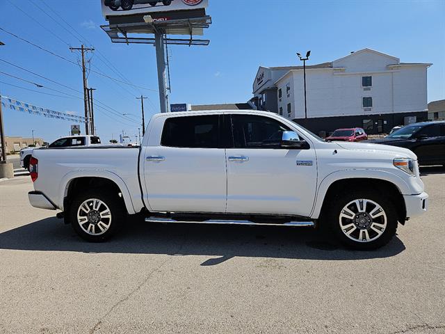2019 Toyota Tundra Platinum Grade photo 3