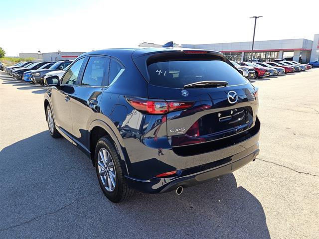 2025 Mazda CX-5 2.5 S Preferred photo 3