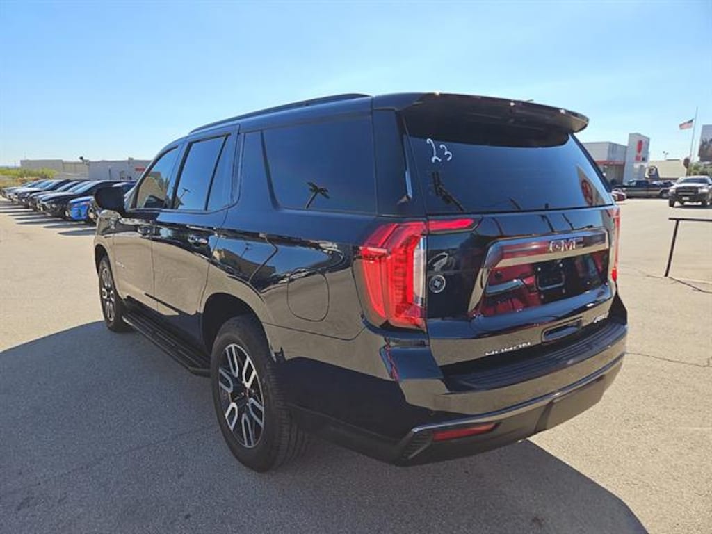 Used 2023 GMC Yukon AT4 SUV
