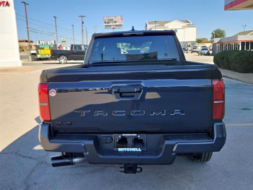 New 2025 Toyota Tacoma SR5 Truck Double Cab