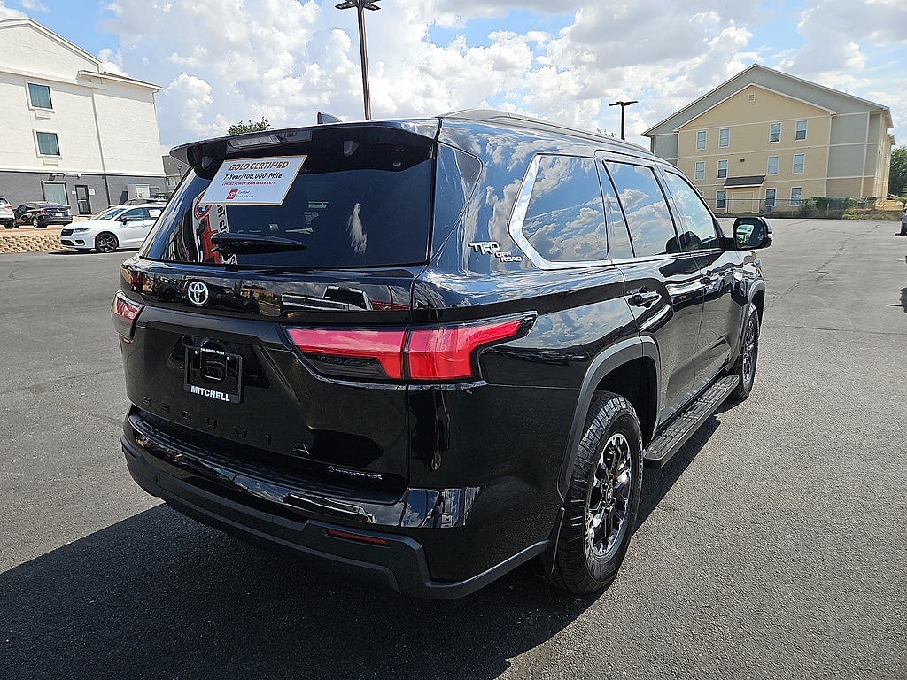 2026 Toyota Sequoia SR5 - Photo 4