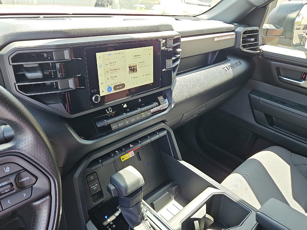 2026 Toyota Tundra SR5 - Photo 13