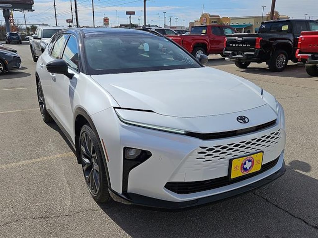 New 2026 Toyota Crown Signia Limited SUV