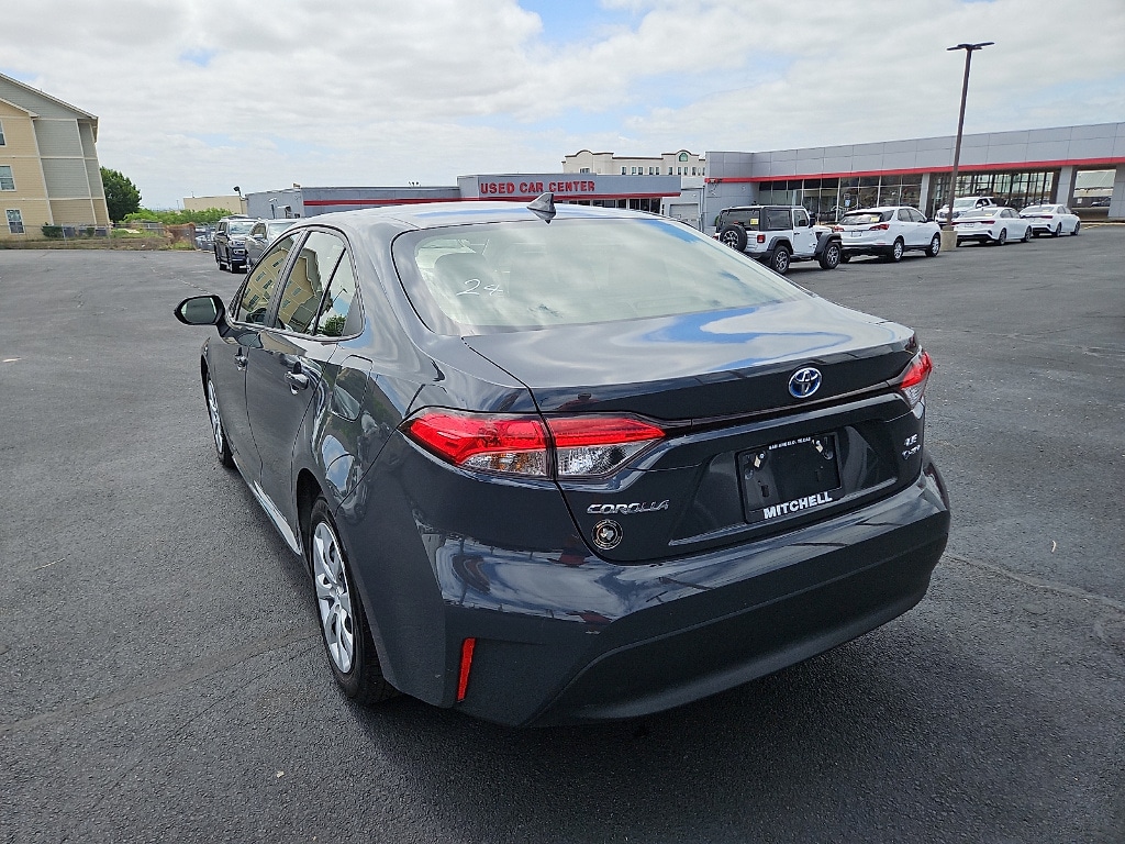 Used 2025 Toyota Corolla Hybrid LE Sedan