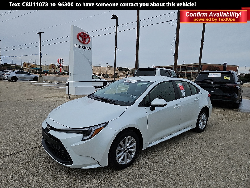 2026 Toyota Corolla LE