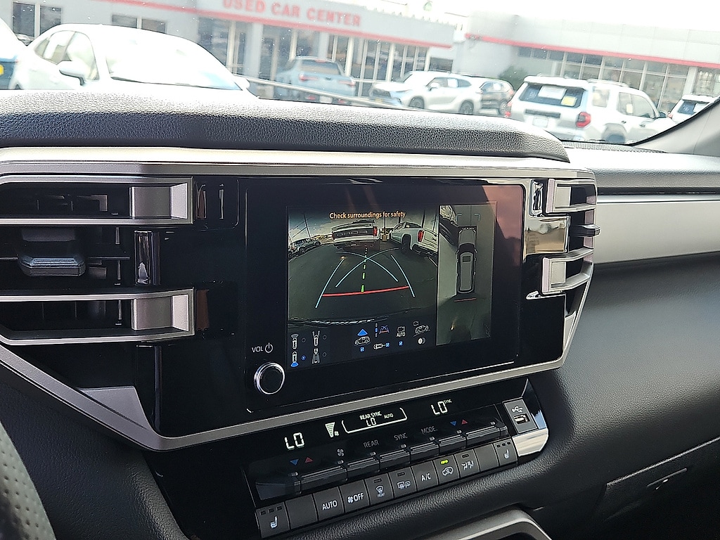2026 Toyota Sequoia SR5 - Photo 17