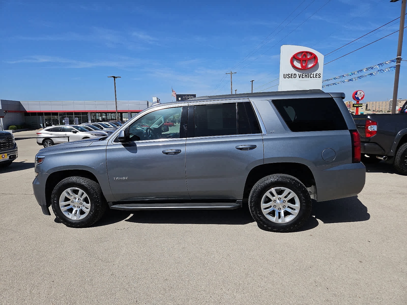 Used 2020 Chevrolet Tahoe LT with VIN 1GNSKBKC0LR216508 for sale in San Angelo, TX