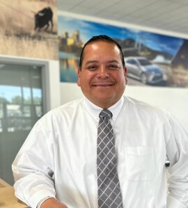Staff member Ernest Garcia from ID_02466dd5404d