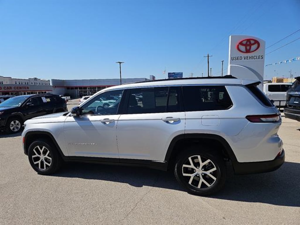Used 2024 Jeep Grand Cherokee L Limited SUV