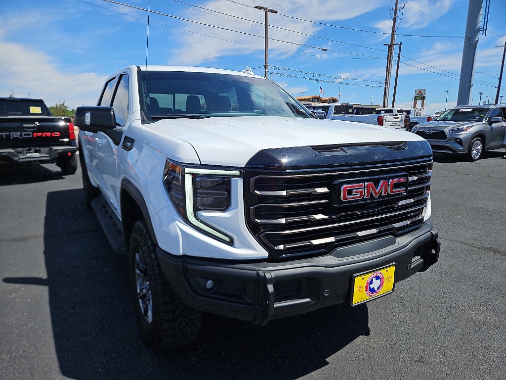 2024 GMC Sierra 1500 AT4X - Photo 7