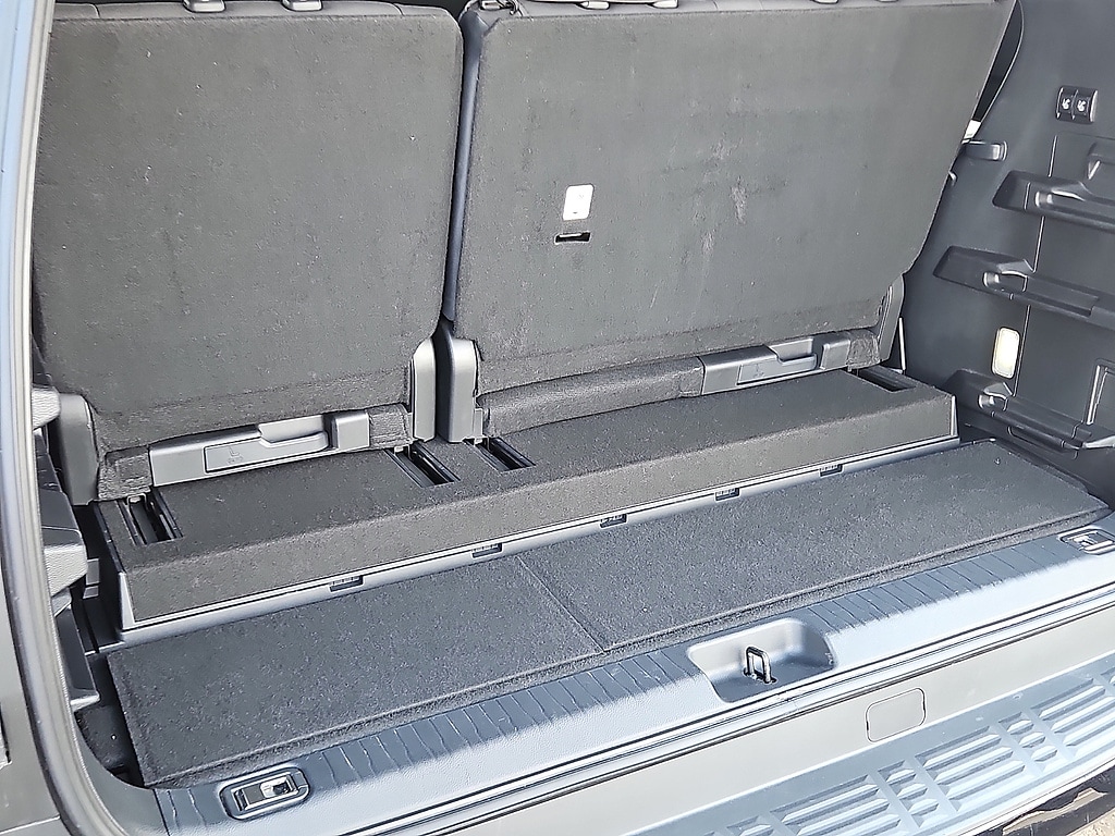 2026 Toyota Sequoia SR5 - Photo 9