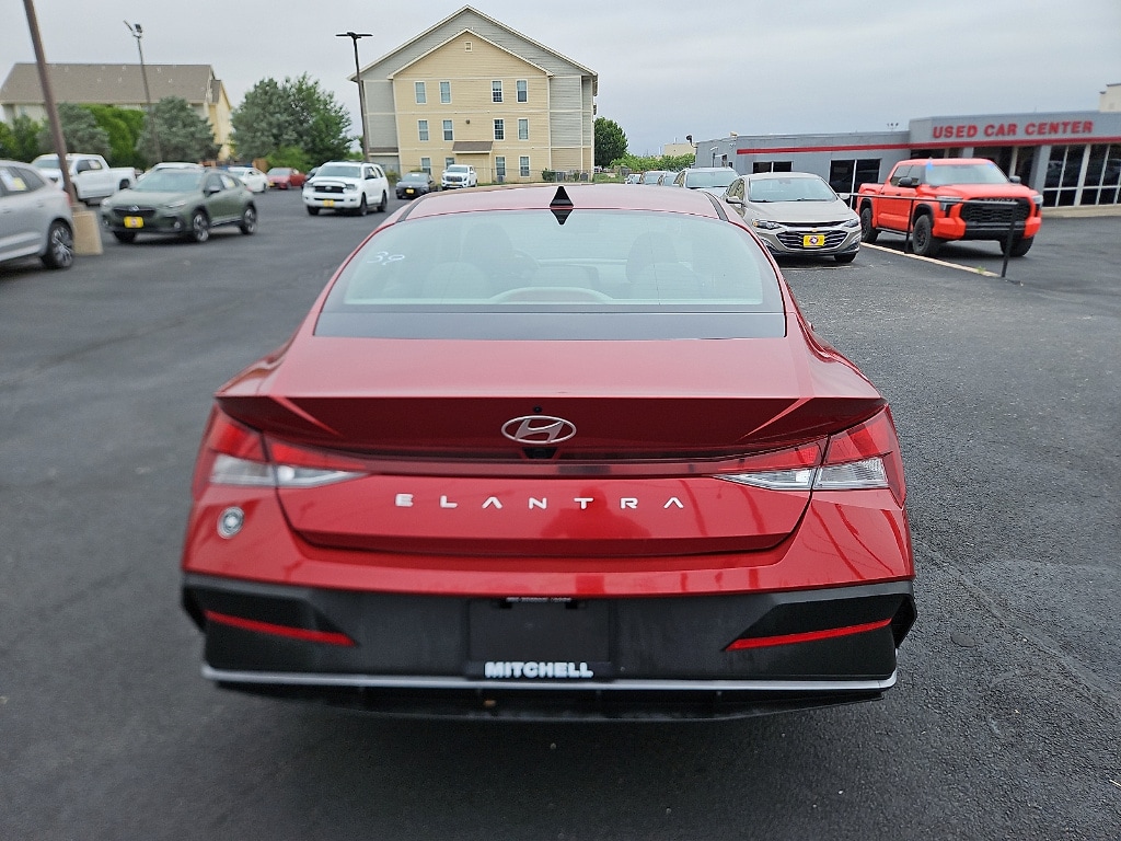 Used 2024 Hyundai Elantra SEL Sedan