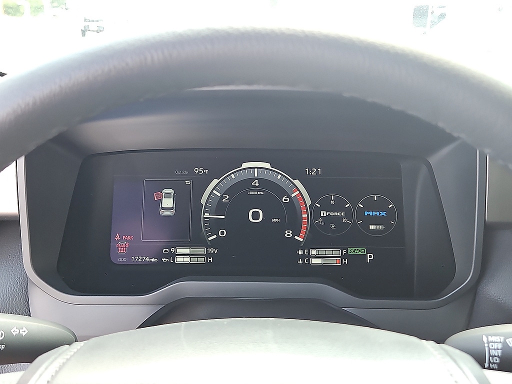 2026 Toyota Sequoia SR5 - Photo 15