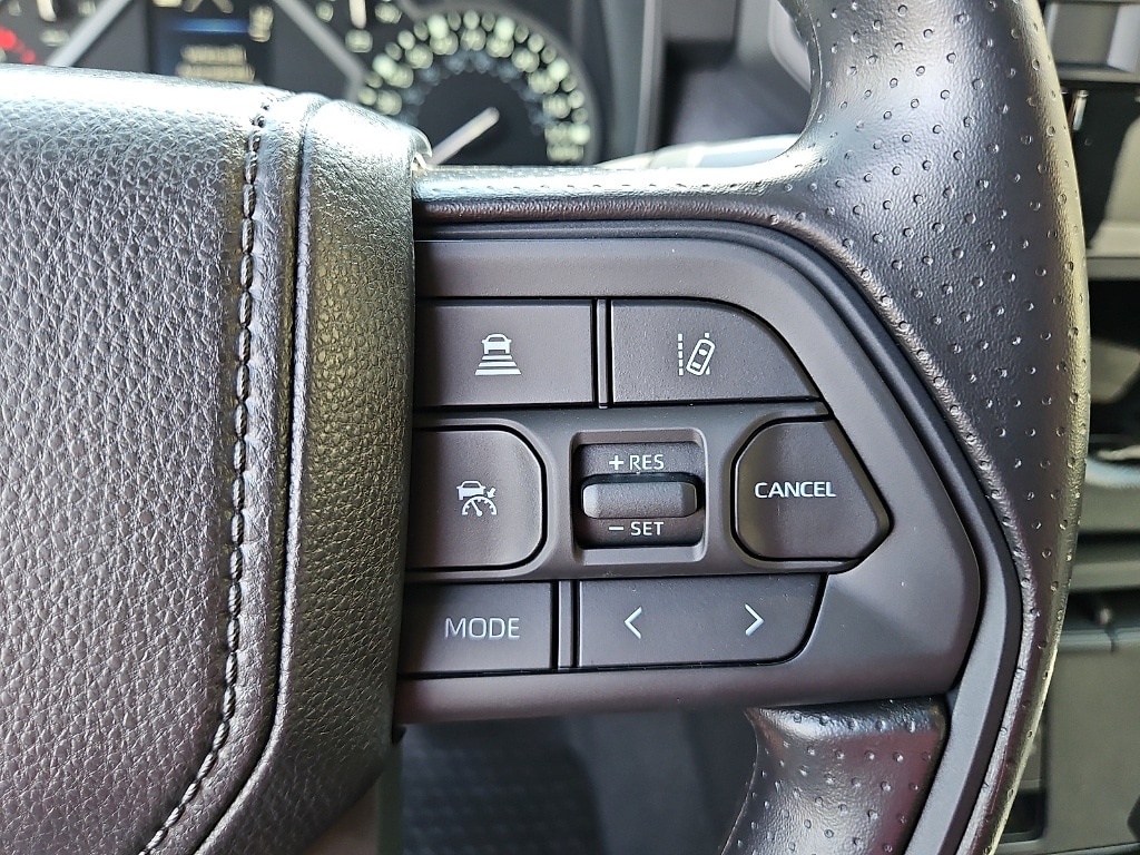 2026 Toyota Tundra SR5 - Photo 14